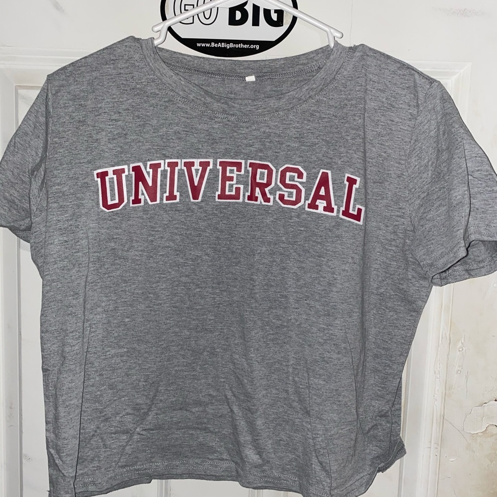 Cropped tee